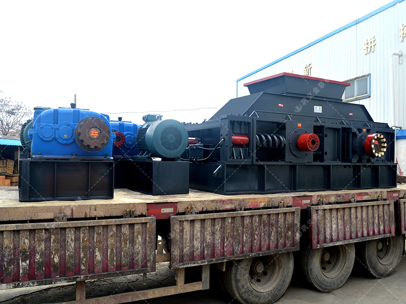 對輥破碎機(jī)使用時(shí)的正確操作順序 對輥破碎機(jī)使用時(shí)的正確操作順序